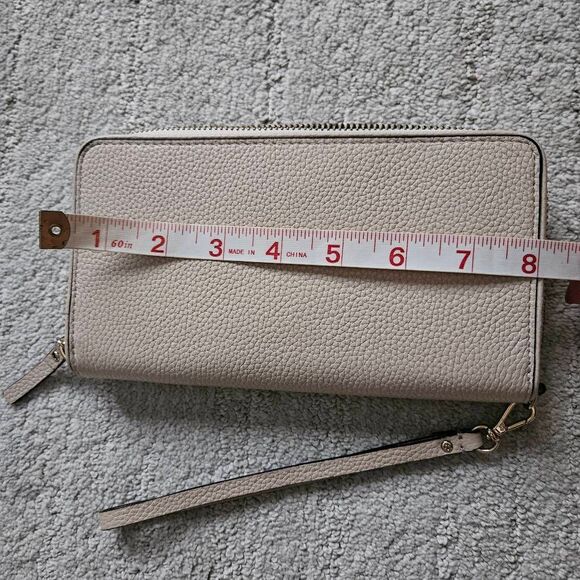 Kate Spade Pebbled Leather Wallet in Beige - Picture 5 of 6